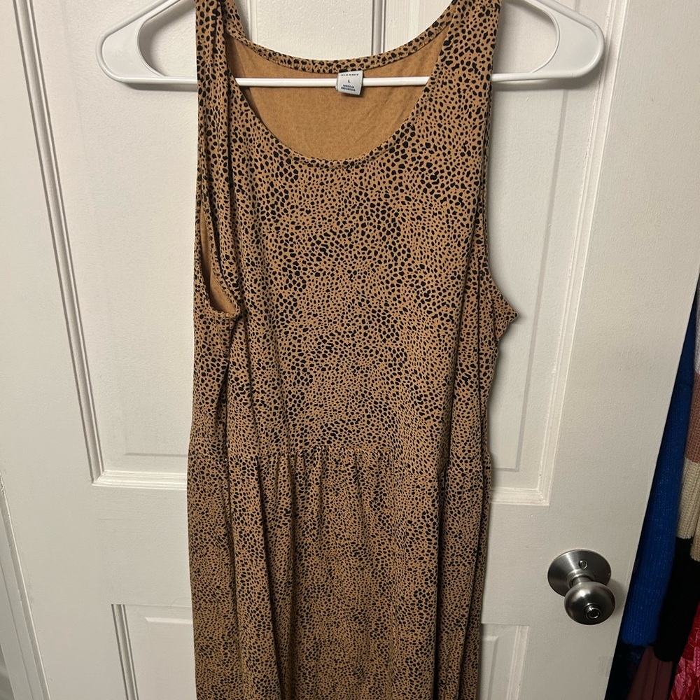 Old Navy Tan and Black Midi Dress